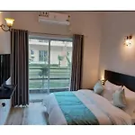 Sarovar Grand Vrindavan